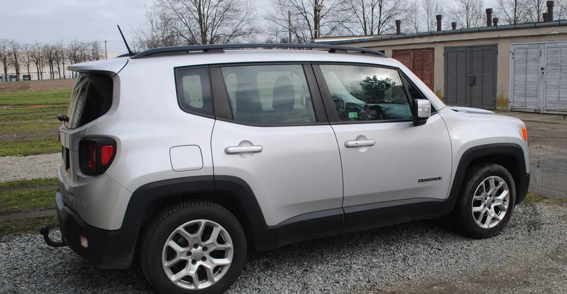 Jeep Renegade cena 45600 przebieg: 192000, rok produkcji 2014 z Słomniki małe 92